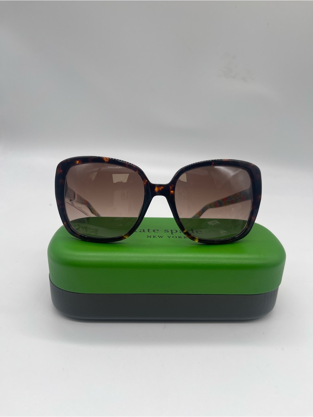 kate spade Tortoiseshell Frame Sunglasses with Brown Gradient Lenses